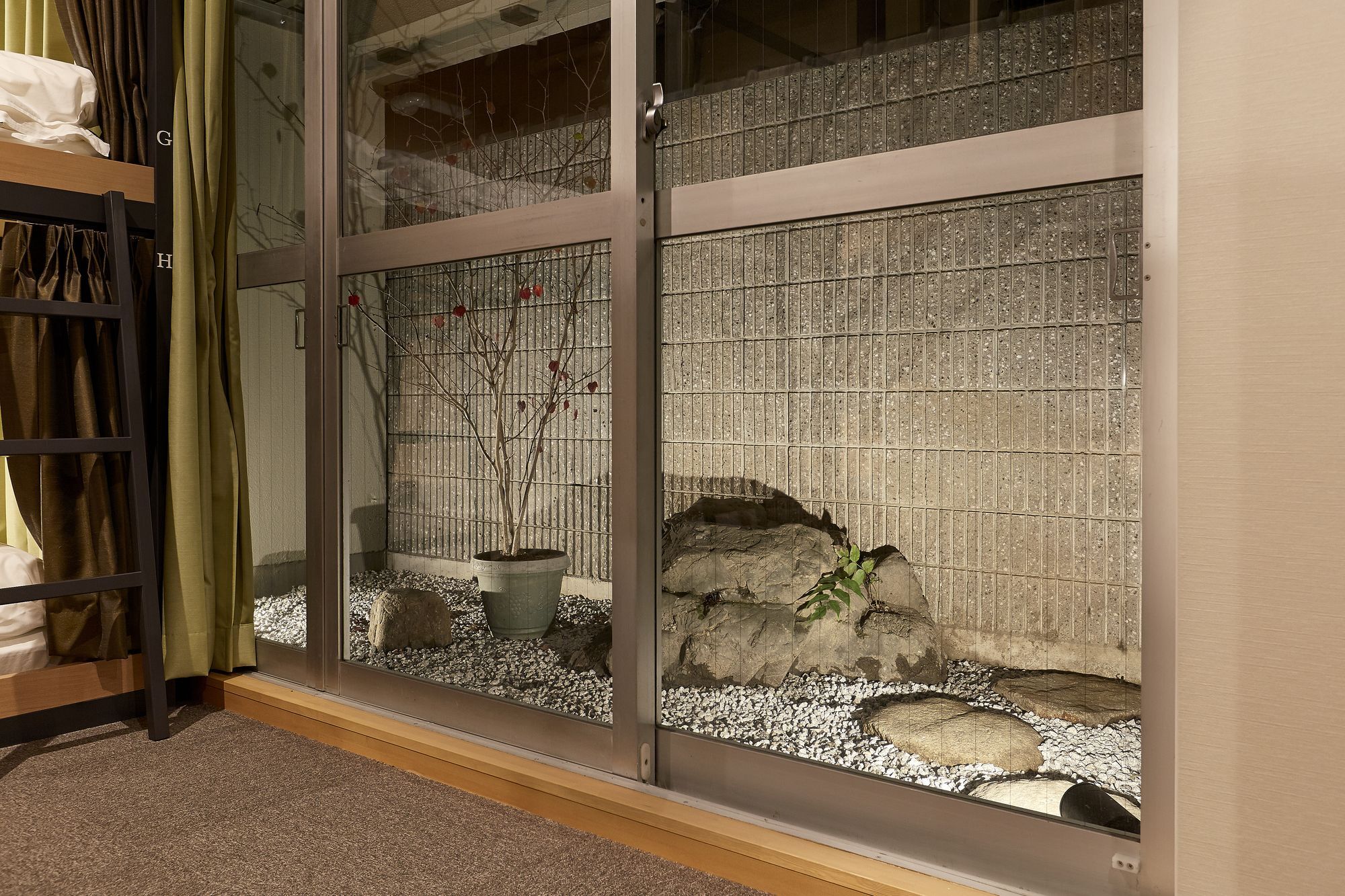 R Star Hostel Kyoto Exterior photo